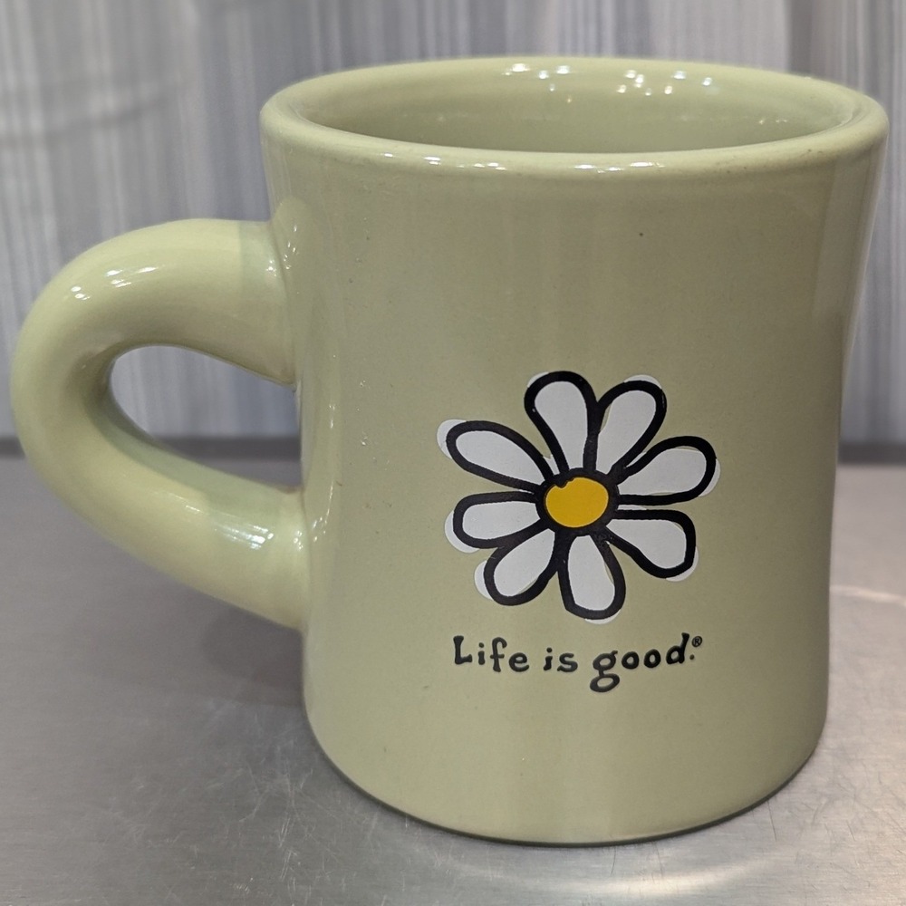 Life is Good Daisy Coffee Mug Sage Green Ceramic Diner‎ Style 12oz Quote Cup